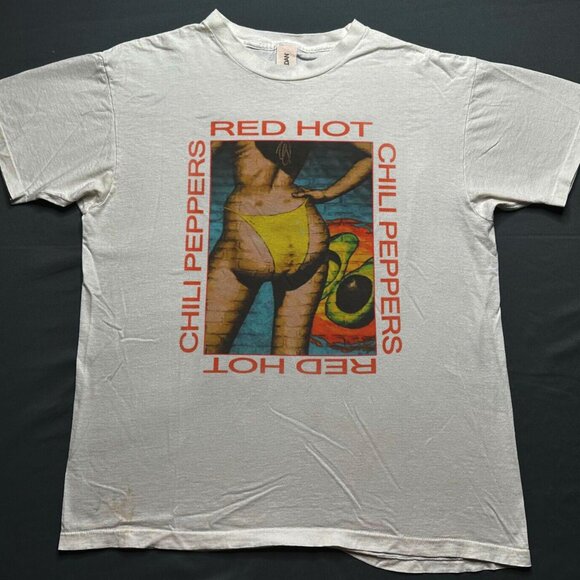 Red Hot Chili Peppers Bikini Wall Graphic Band Tee Retro Rock Fan Gift 137 - Picture 1 of 5